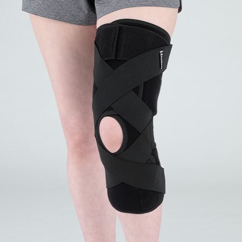 スポーツニーガード